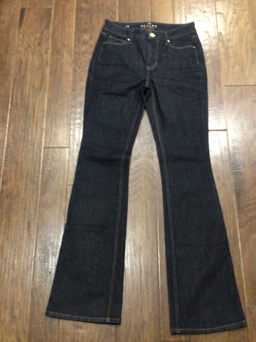 White House Black market. The sculpt skinny flare jeans. Size 0. New condition.